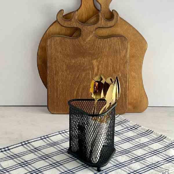 418-01.jpg جا قاشقی فلزی مثلثی